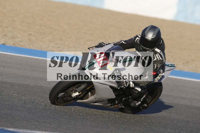 /Archiv-2024/02 29.01.-02.02.2024 Moto Center Thun Jerez/Gruppe gruen-green/414